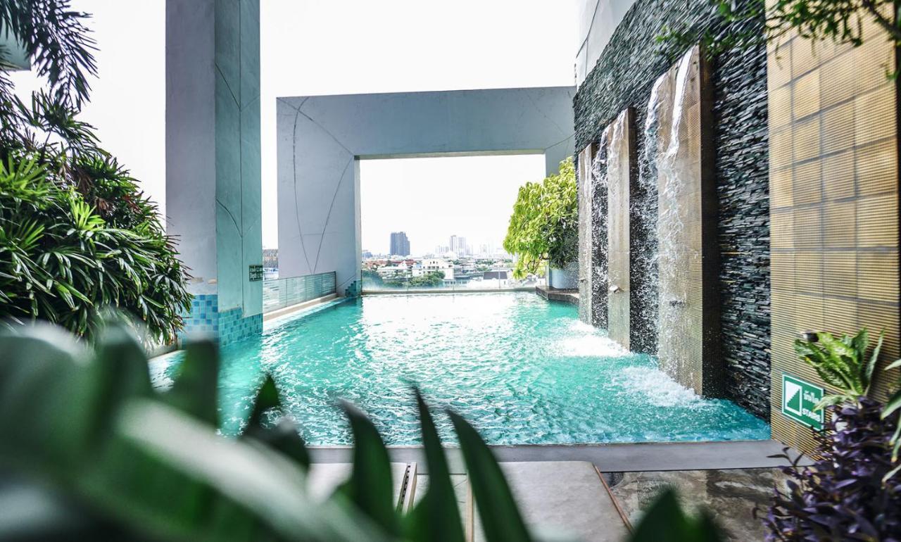 Grand Howard Hotel Bangkok Bagian luar foto
