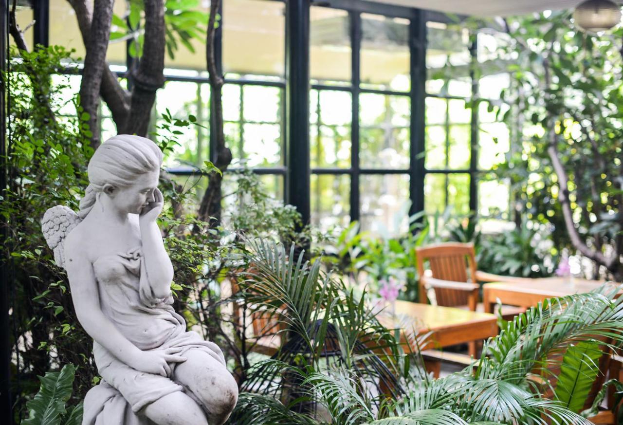 Grand Howard Hotel Bangkok Bagian luar foto