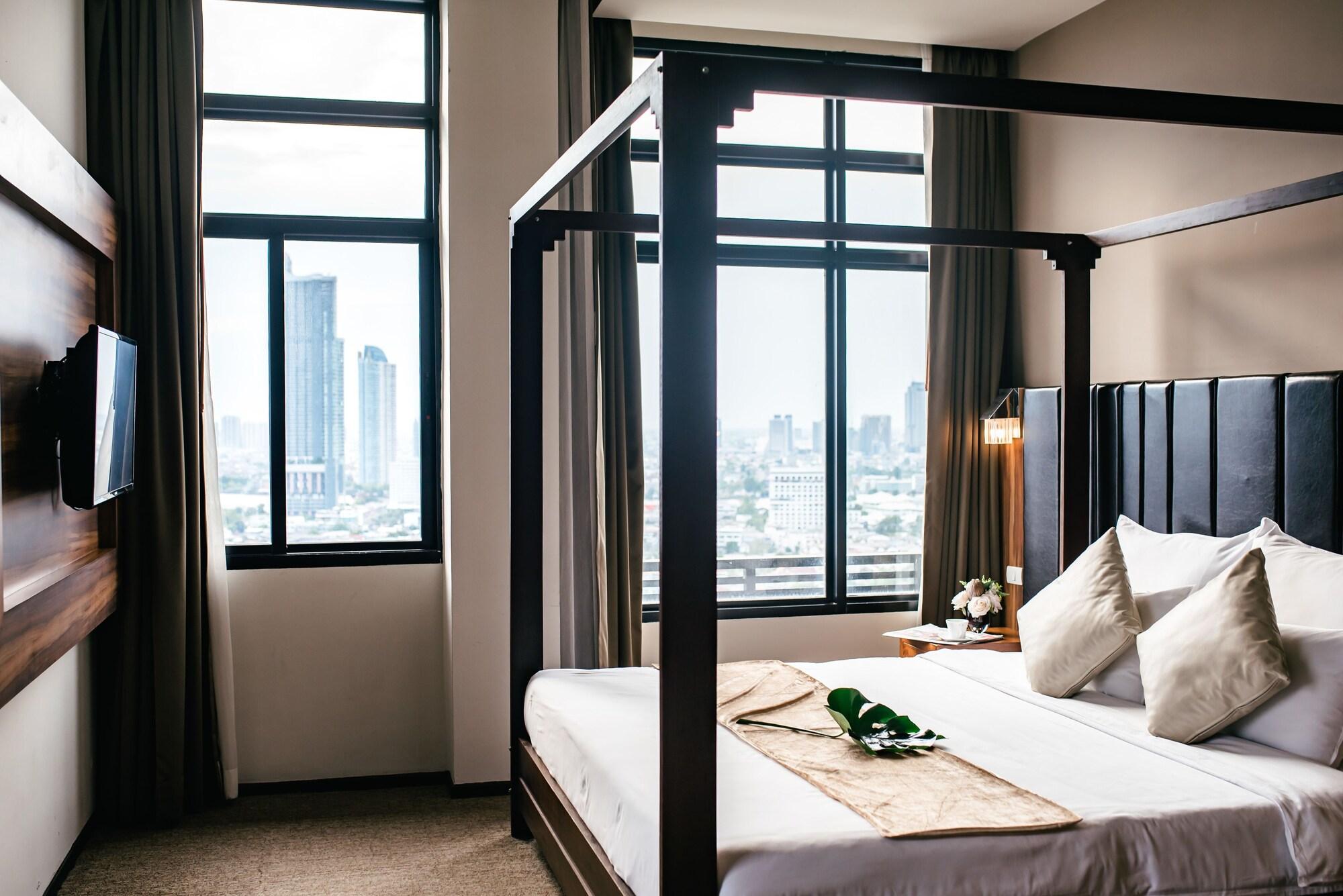 Grand Howard Hotel Bangkok Bagian luar foto