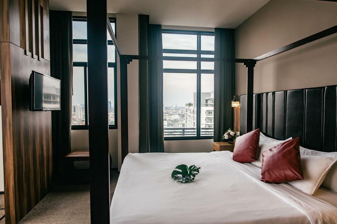 Grand Howard Hotel Bangkok Bagian luar foto